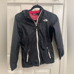 The North Face girls black jacket M (10/12)